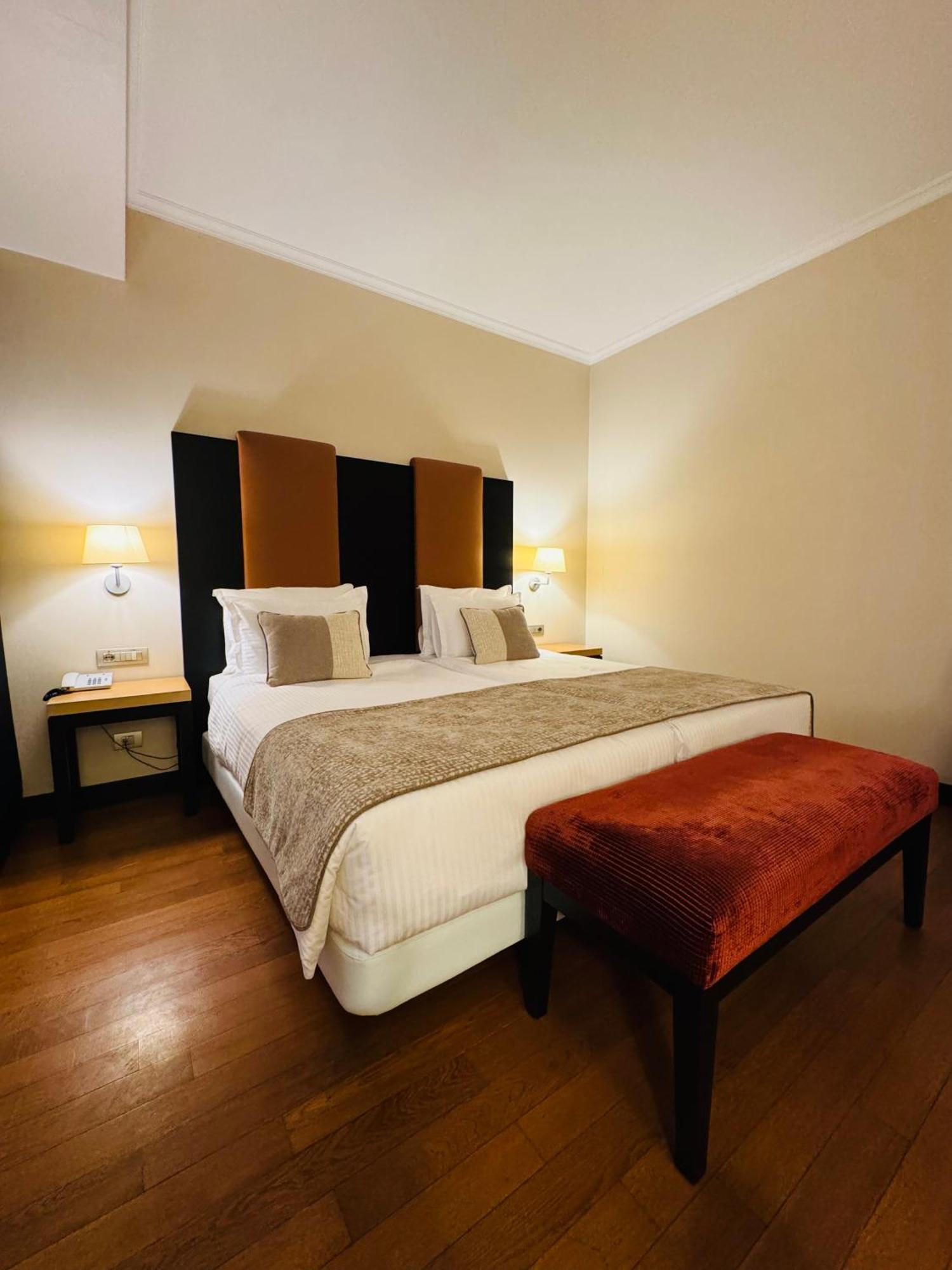 Hotel Rivo Timisoara Ngoại thất bức ảnh
